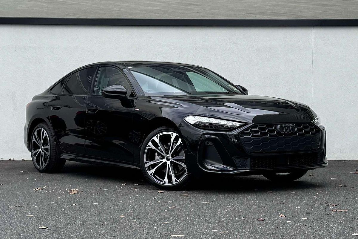 2025 Audi A5 TFSI 150kW S line B10