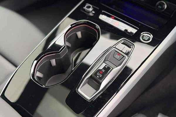 2025 Audi A5 TFSI 150kW S line B10