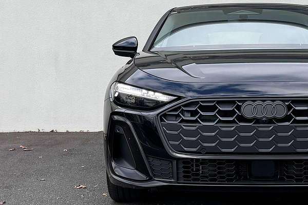 2025 Audi A5 TFSI 150kW S line B10