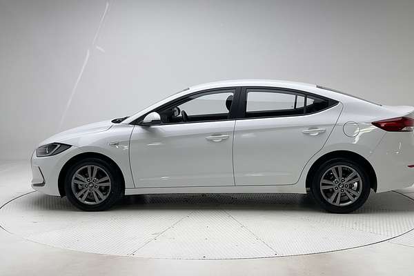 2017 Hyundai Elantra Active AD