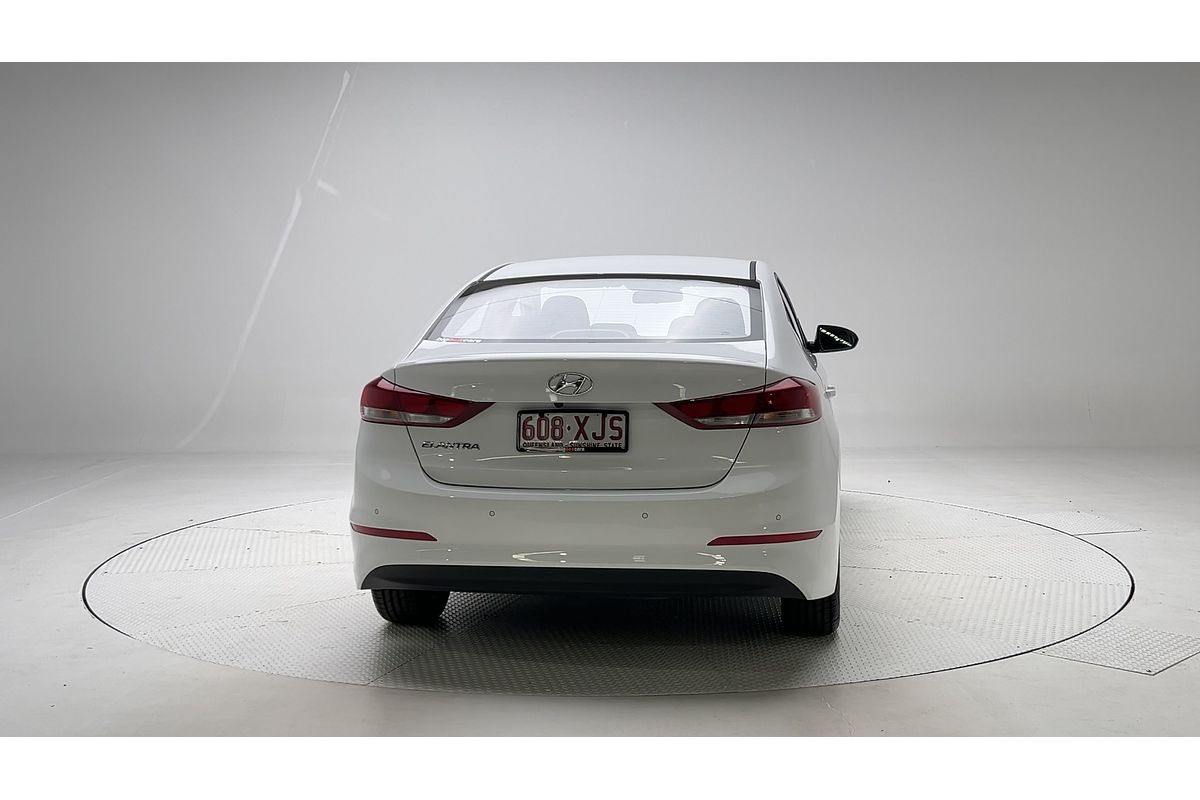 2017 Hyundai Elantra Active AD