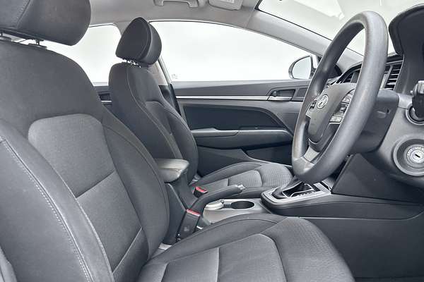 2017 Hyundai Elantra Active AD