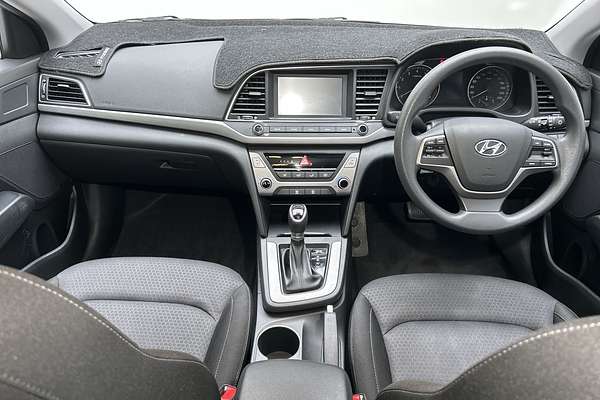 2017 Hyundai Elantra Active AD