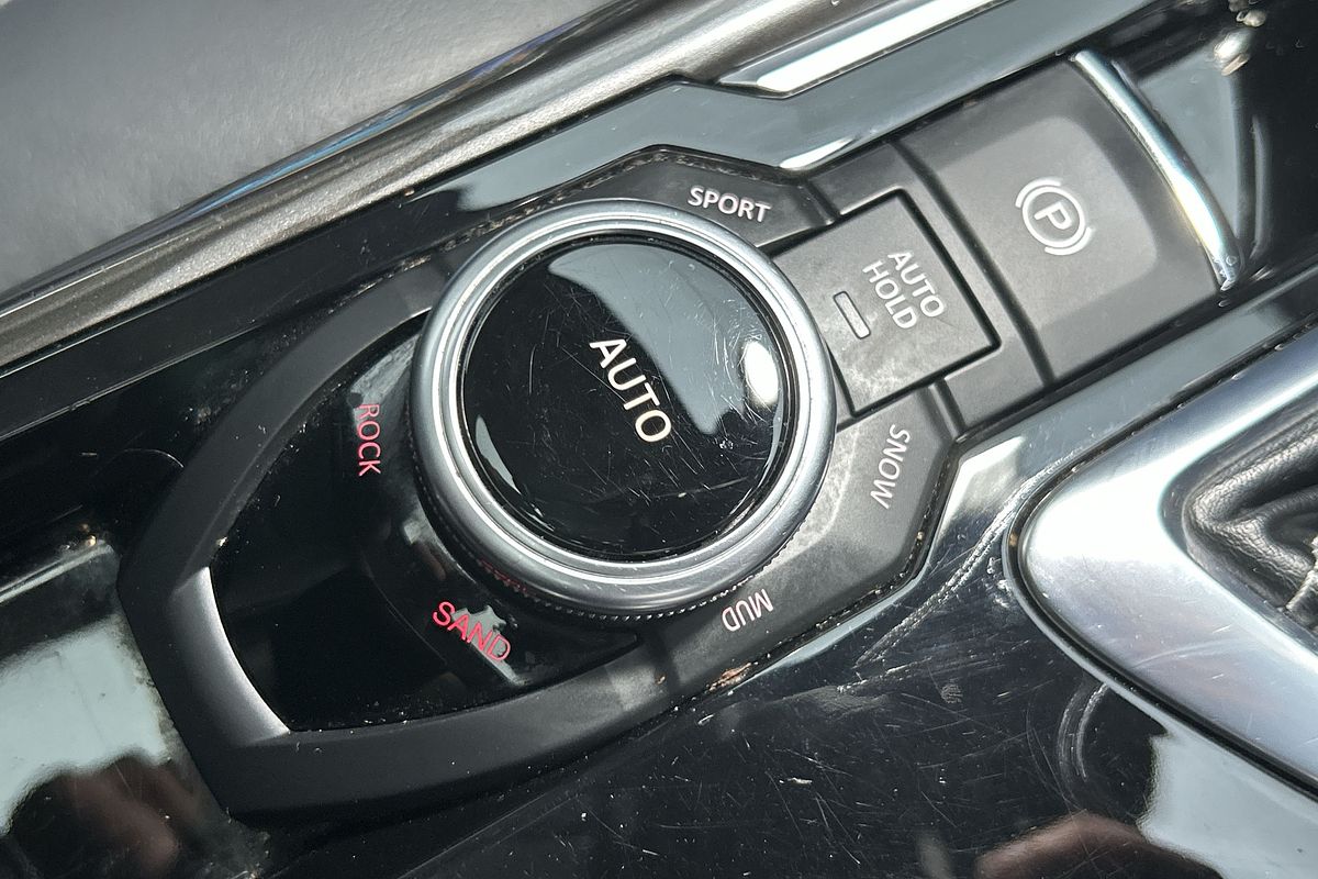 2021 LDV D90 Executive SV9A