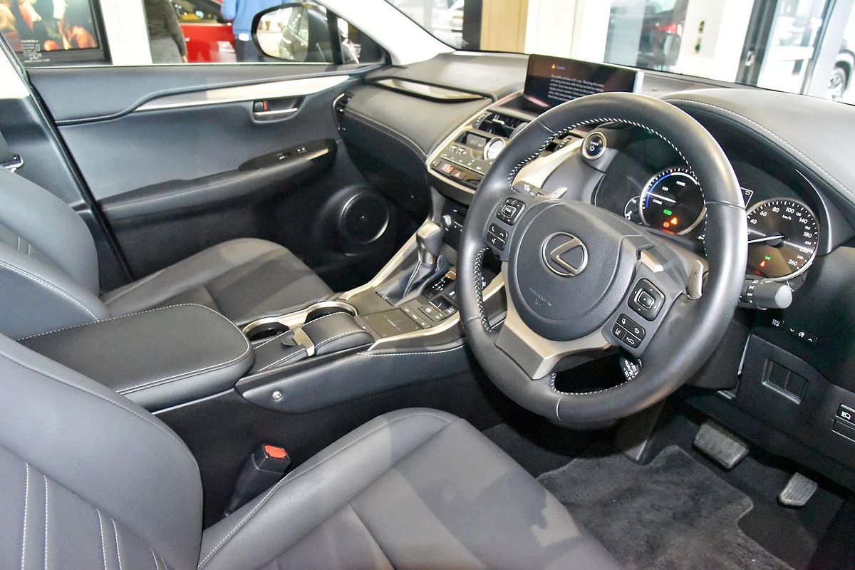 2021 Lexus NX NX300h Luxury AYZ15R