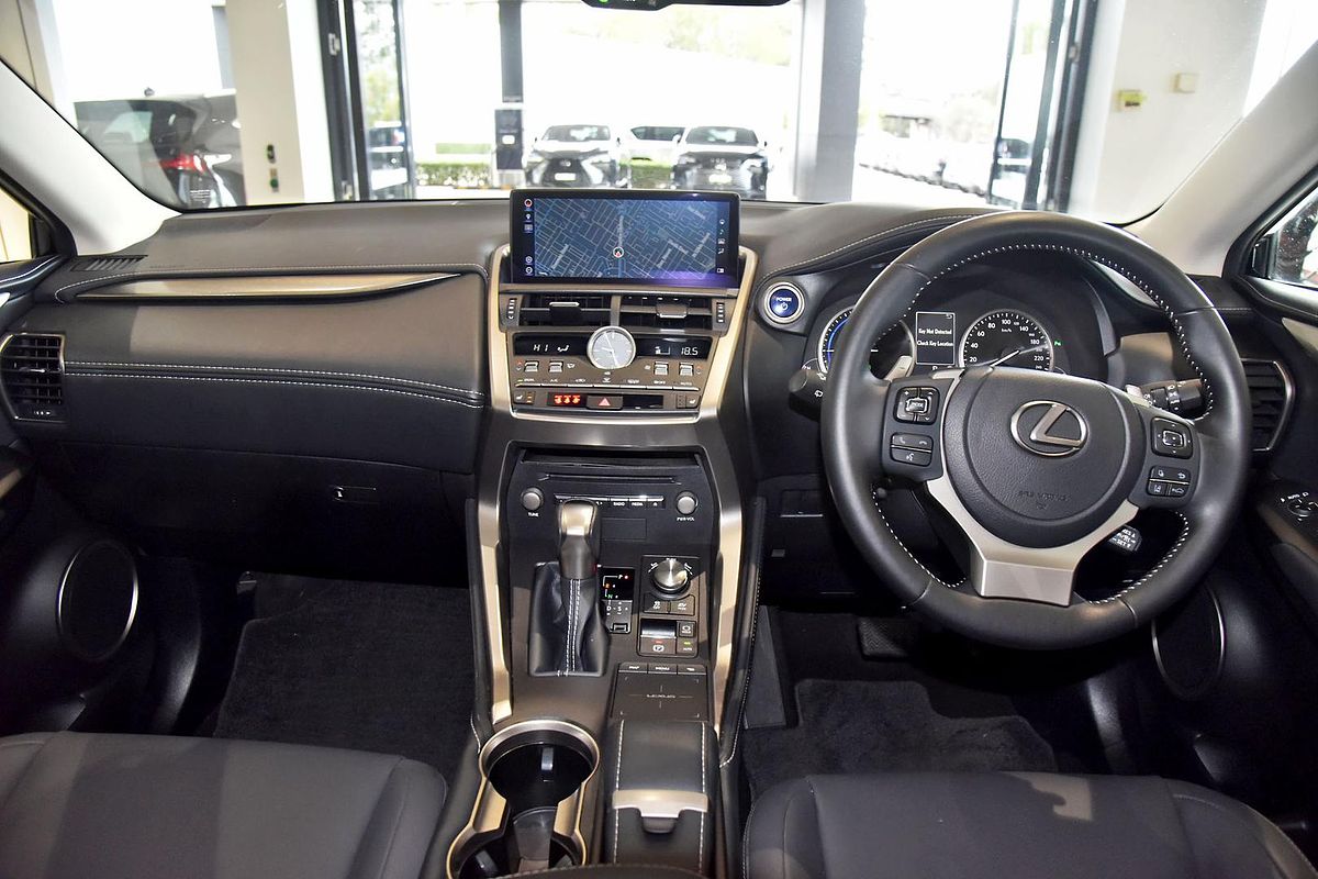 2021 Lexus NX NX300h Luxury AYZ15R