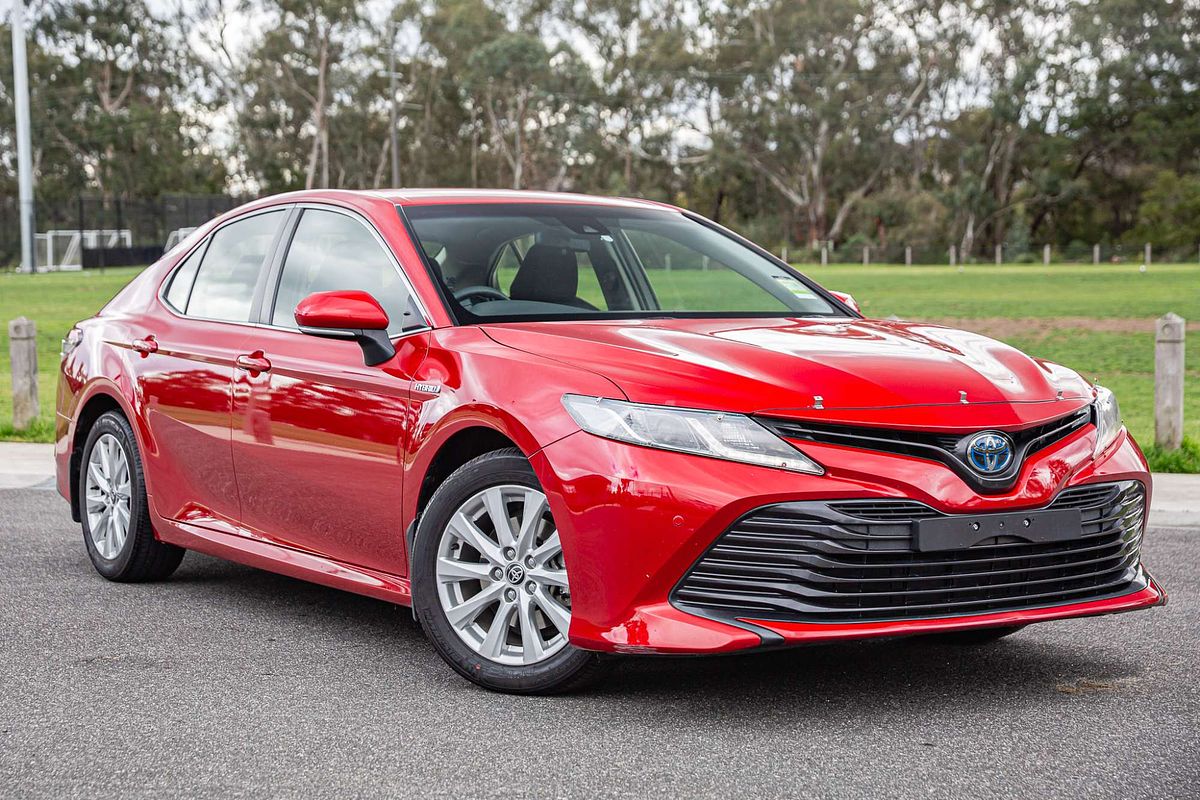2020 Toyota Camry Ascent
