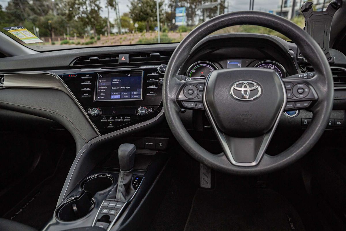 2020 Toyota Camry Ascent
