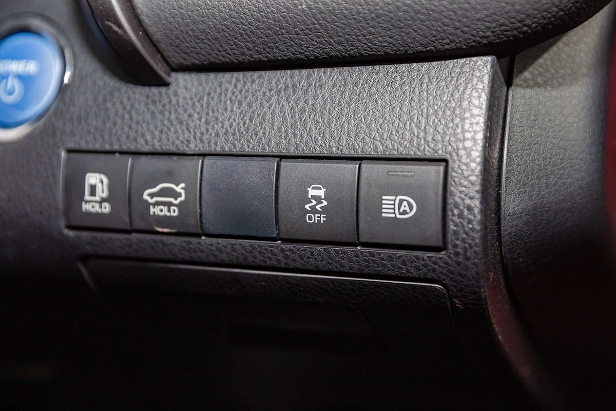 2020 Toyota Camry Ascent