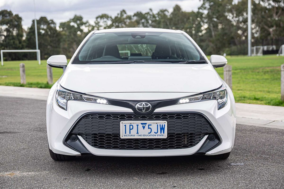 2018 Toyota Corolla Ascent Sport MZEA12R