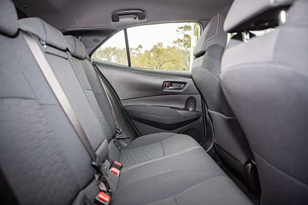 2018 Toyota Corolla Ascent Sport MZEA12R