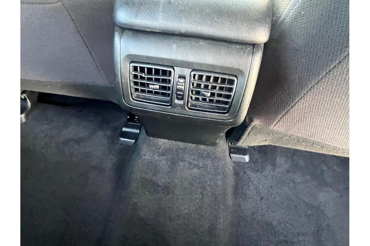 2015 Toyota Camry Atara S ASV50R