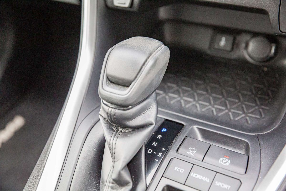 2022 Toyota RAV4 GX AXAH52R