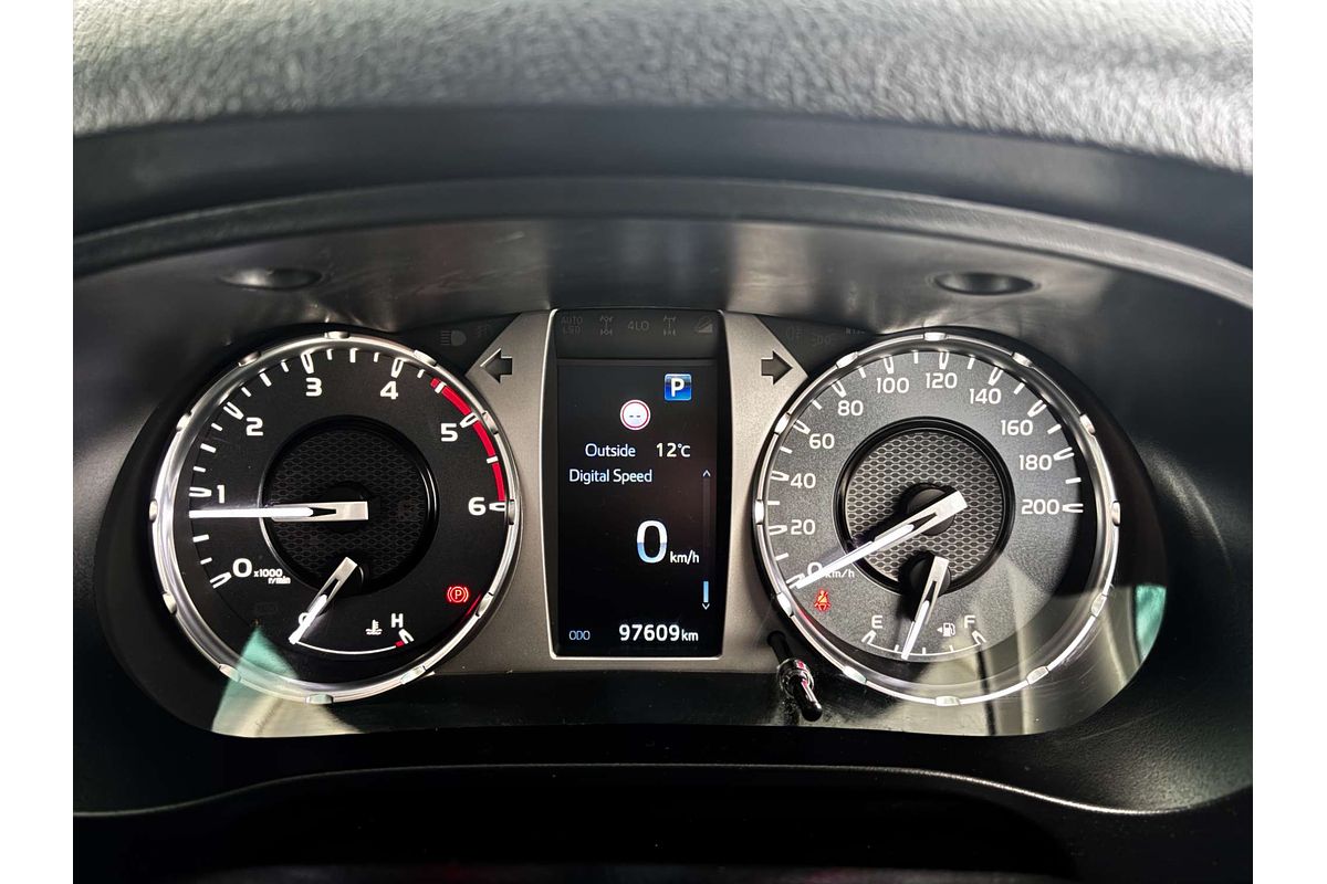 2022 Toyota Hilux SR GUN126R 4X4