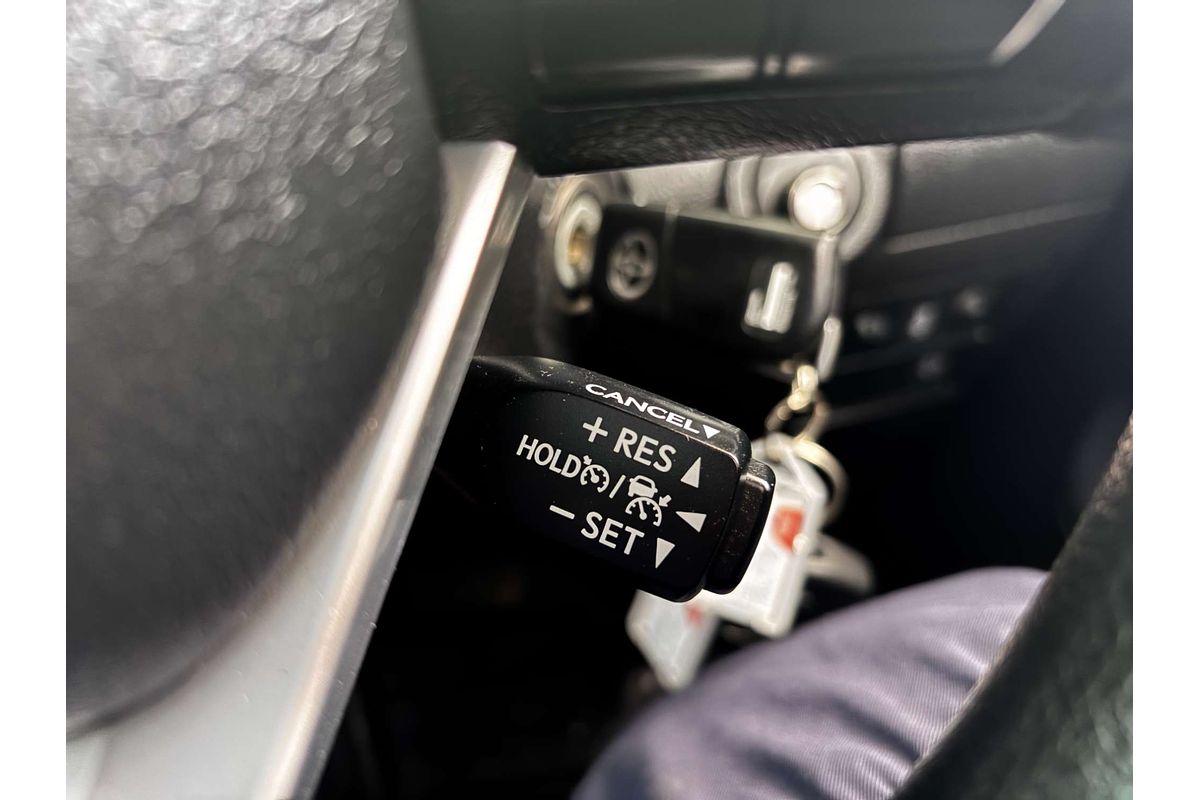 2022 Toyota Hilux SR GUN126R 4X4