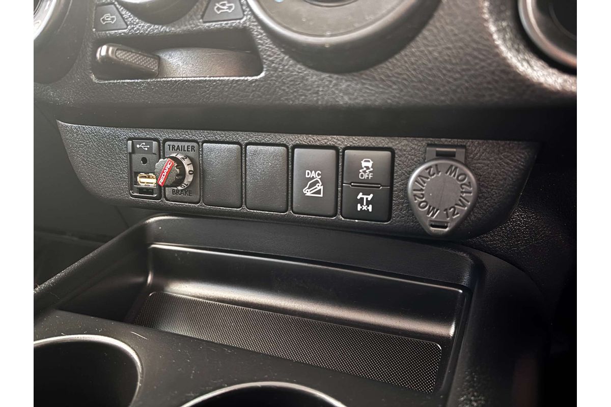 2022 Toyota Hilux SR GUN126R 4X4