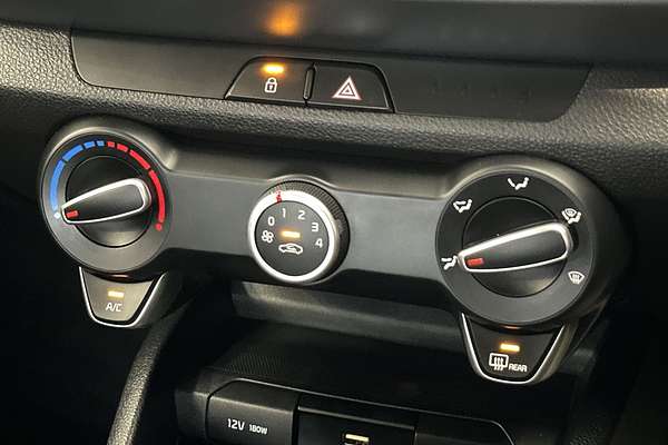 2023 Kia Stonic S YB