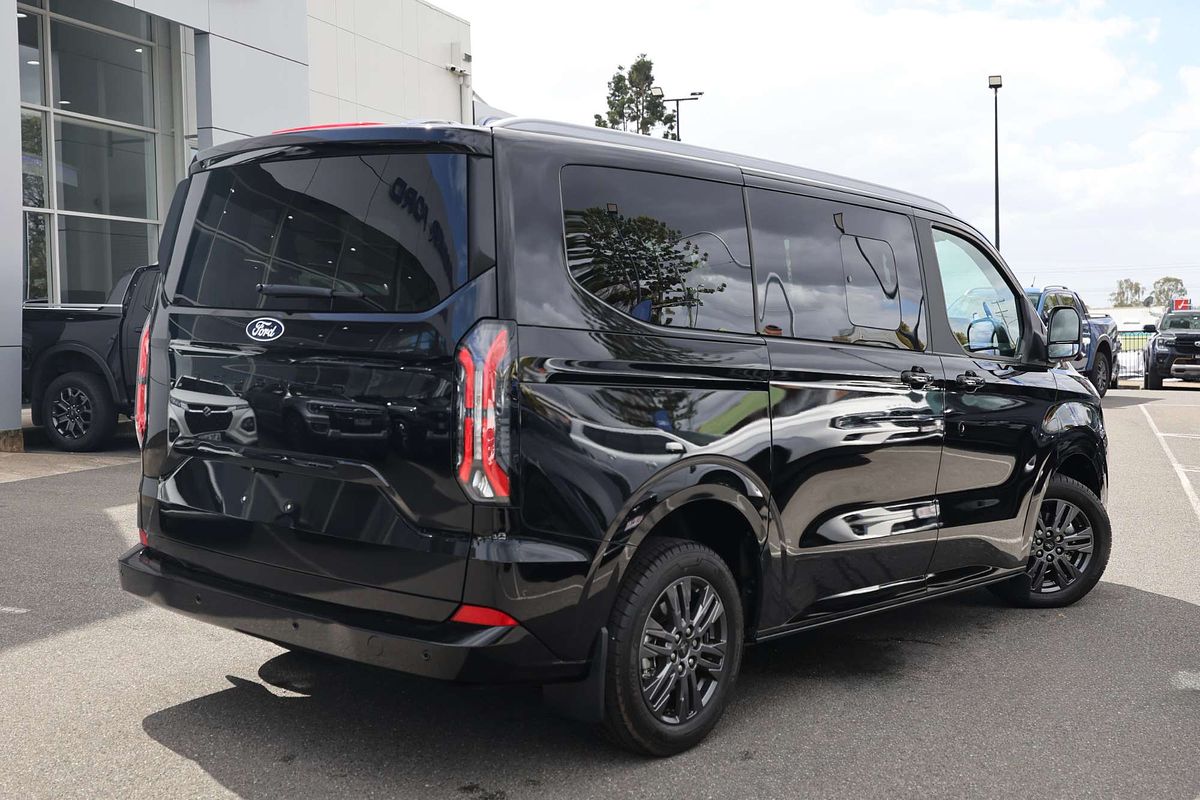 2024 Ford Tourneo Titanium X AV SWB
