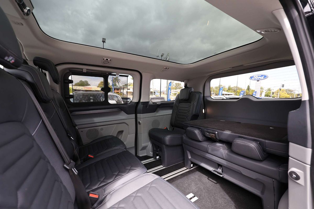 2024 Ford Tourneo Titanium X AV SWB