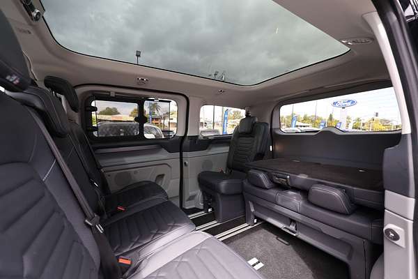 2024 Ford Tourneo Titanium X AV SWB