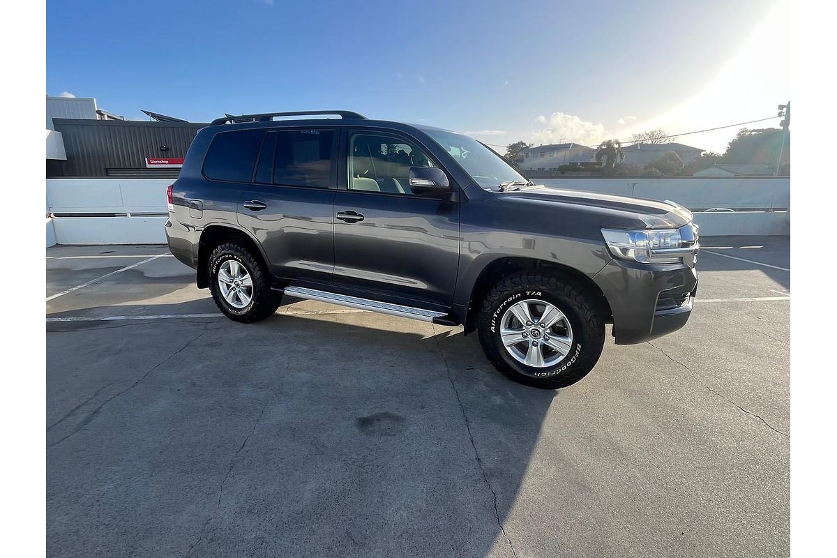 2016 Toyota Landcruiser GXL VDJ200R