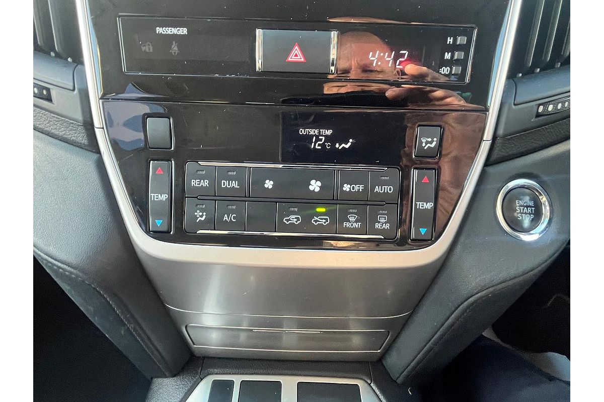 2016 Toyota Landcruiser GXL VDJ200R