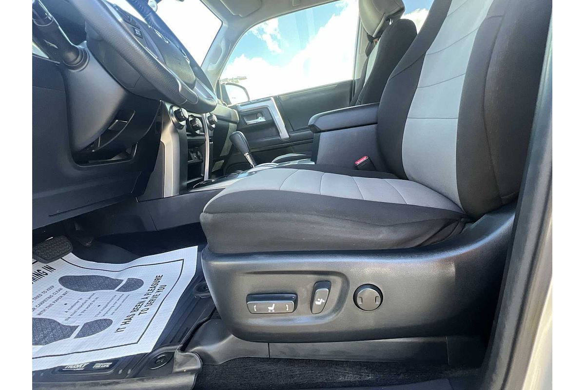 2022 Toyota 4Runner SR5