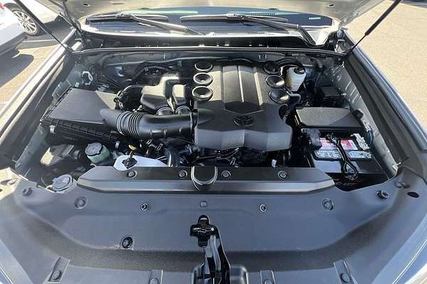 2022 Toyota 4Runner SR5