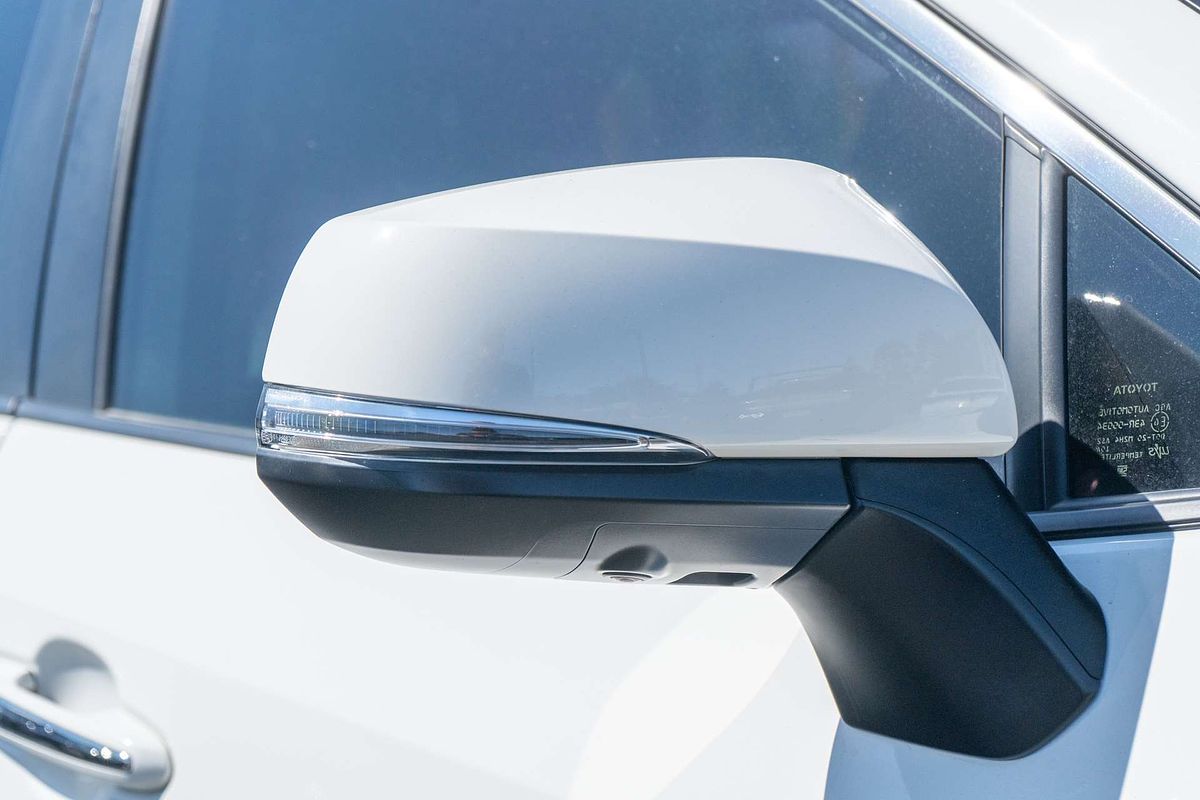 2020 Toyota RAV4 Cruiser AXAH54R