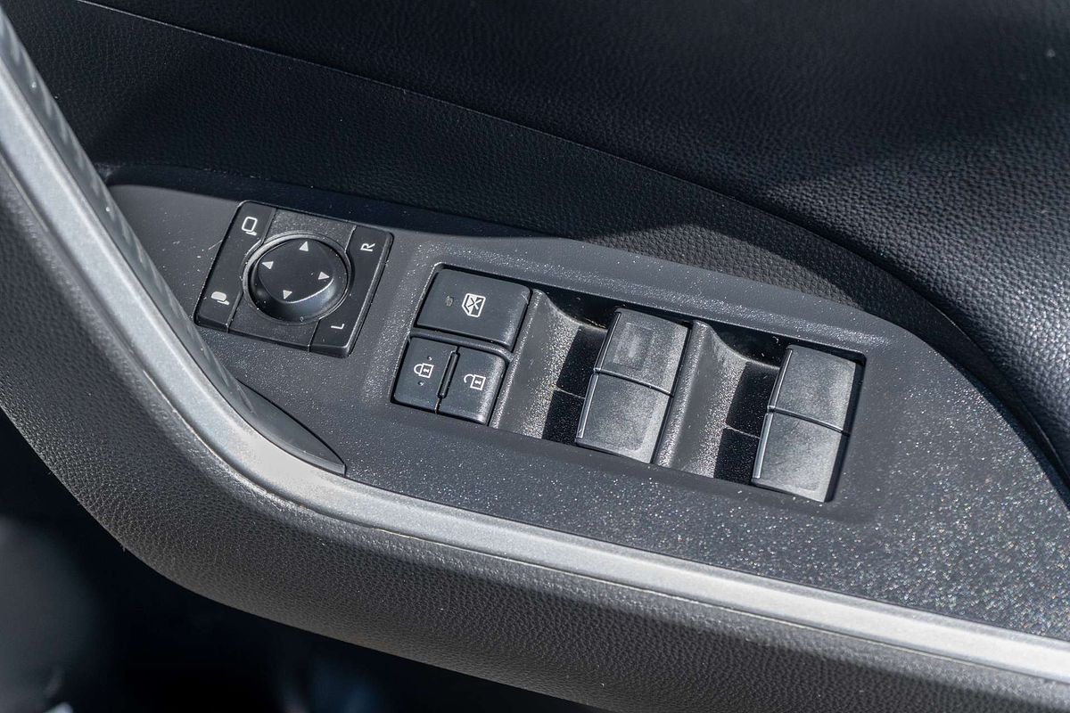 2020 Toyota RAV4 Cruiser AXAH54R