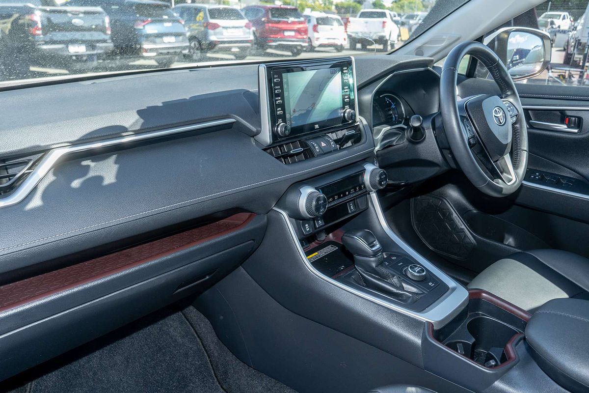 2020 Toyota RAV4 Cruiser AXAH54R