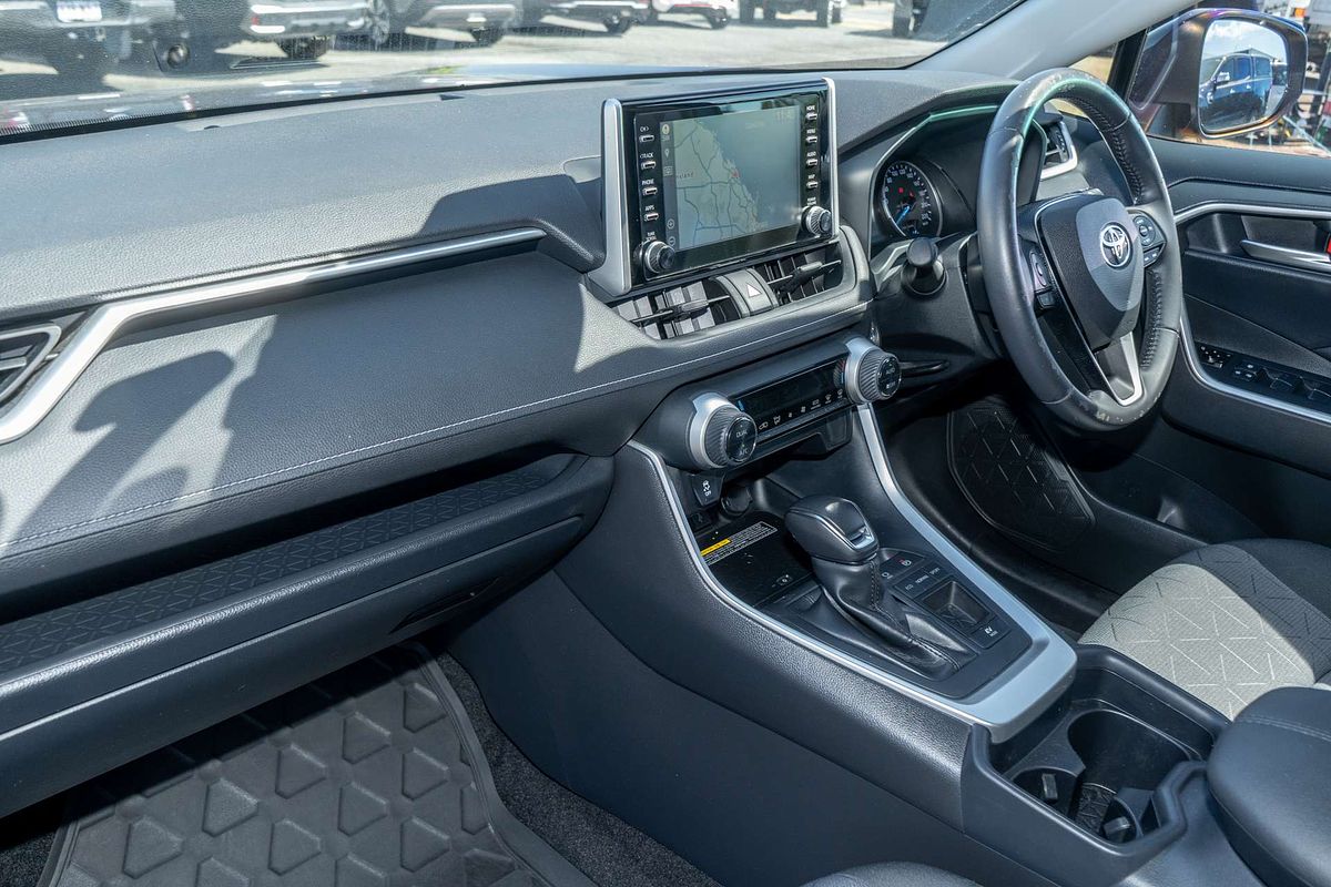 2020 Toyota RAV4 GXL AXAH52R