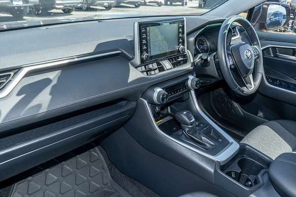 2020 Toyota RAV4 GXL AXAH52R