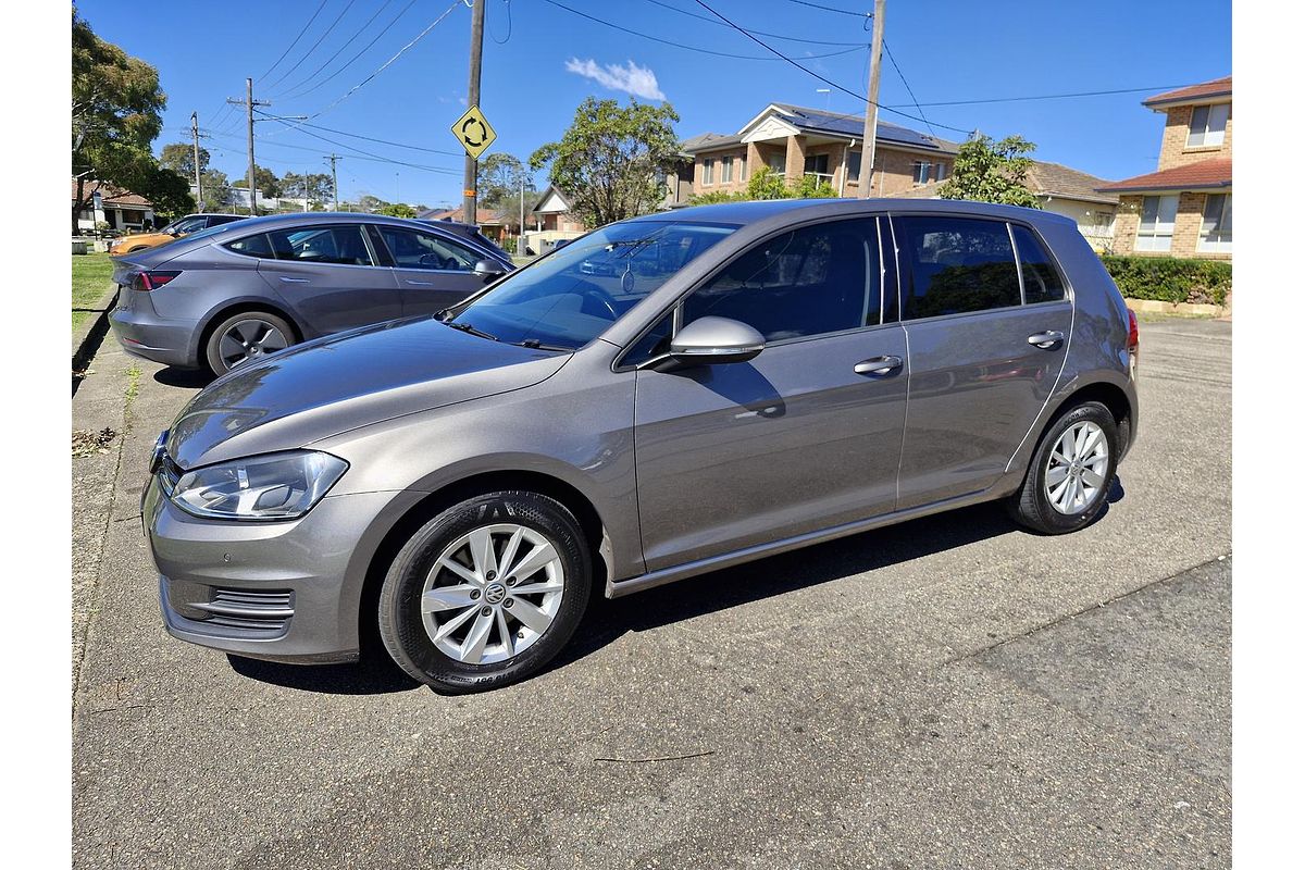 2015 Volkswagen Golf 92TSI Trendline 7