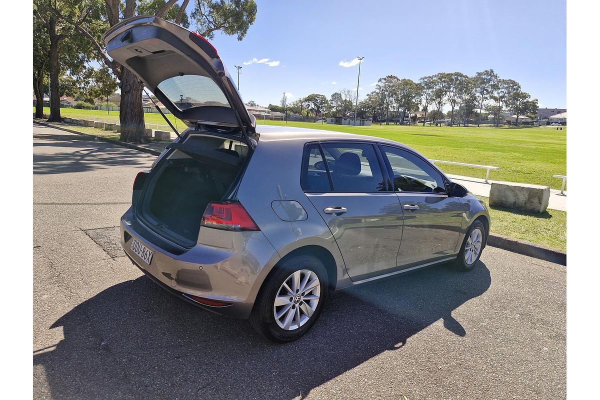 2015 Volkswagen Golf 92TSI Trendline 7