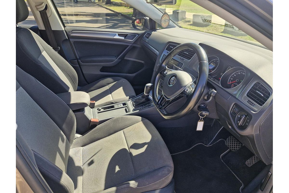 2015 Volkswagen Golf 92TSI Trendline 7