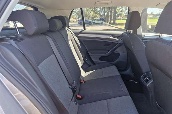 2015 Volkswagen Golf 92TSI Trendline 7
