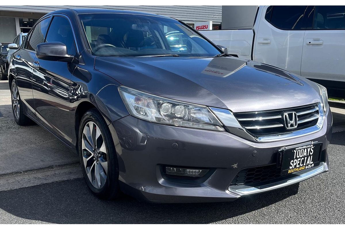 2015 Honda Accord VTi-S 9th Gen