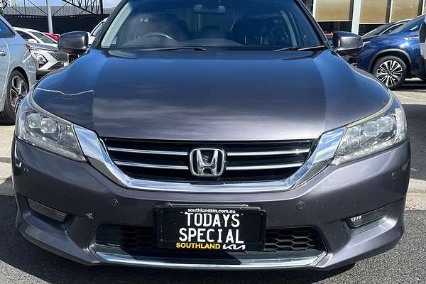 2015 Honda Accord VTi-S 9th Gen