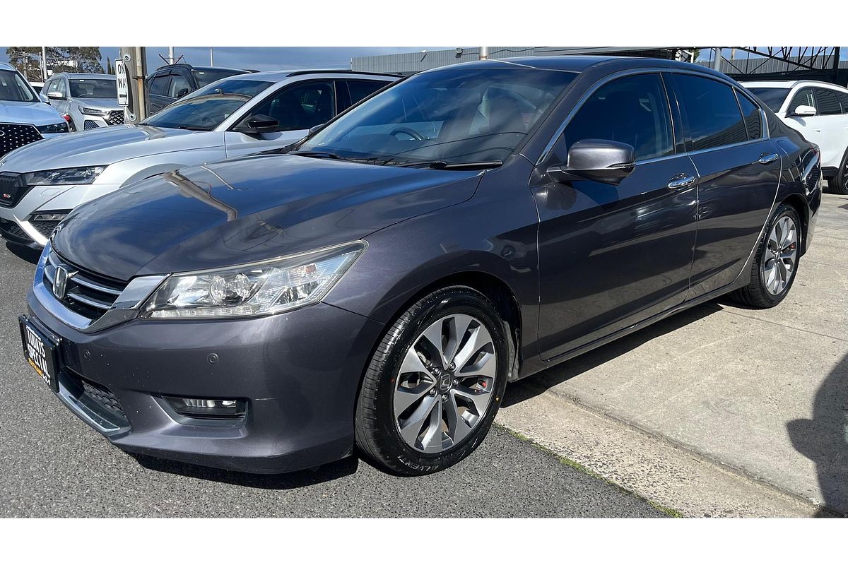 2015 Honda Accord VTi-S 9th Gen