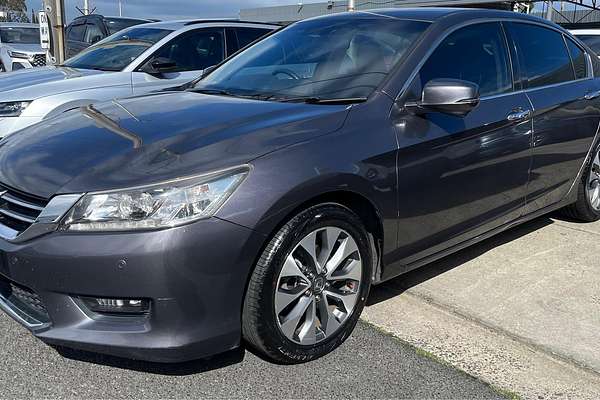 2015 Honda Accord VTi-S 9th Gen