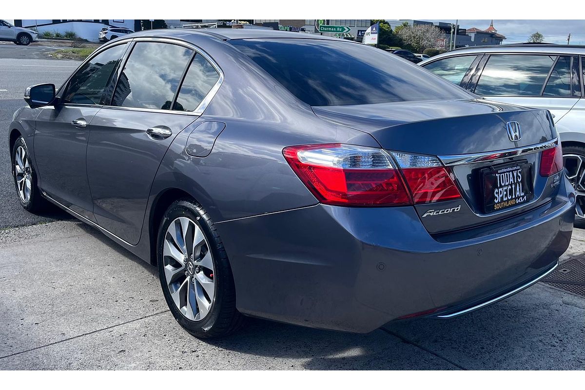2015 Honda Accord VTi-S 9th Gen