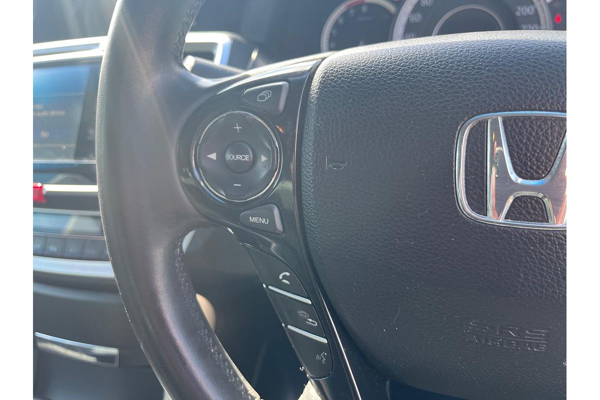 2015 Honda Accord VTi-S 9th Gen