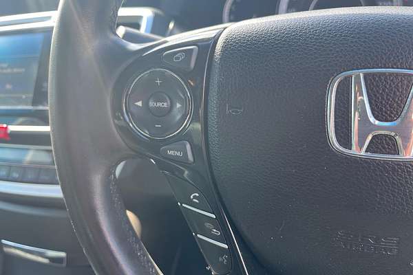 2015 Honda Accord VTi-S 9th Gen