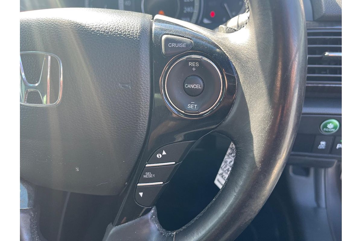 2015 Honda Accord VTi-S 9th Gen