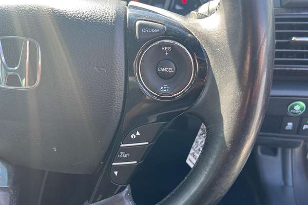 2015 Honda Accord VTi-S 9th Gen