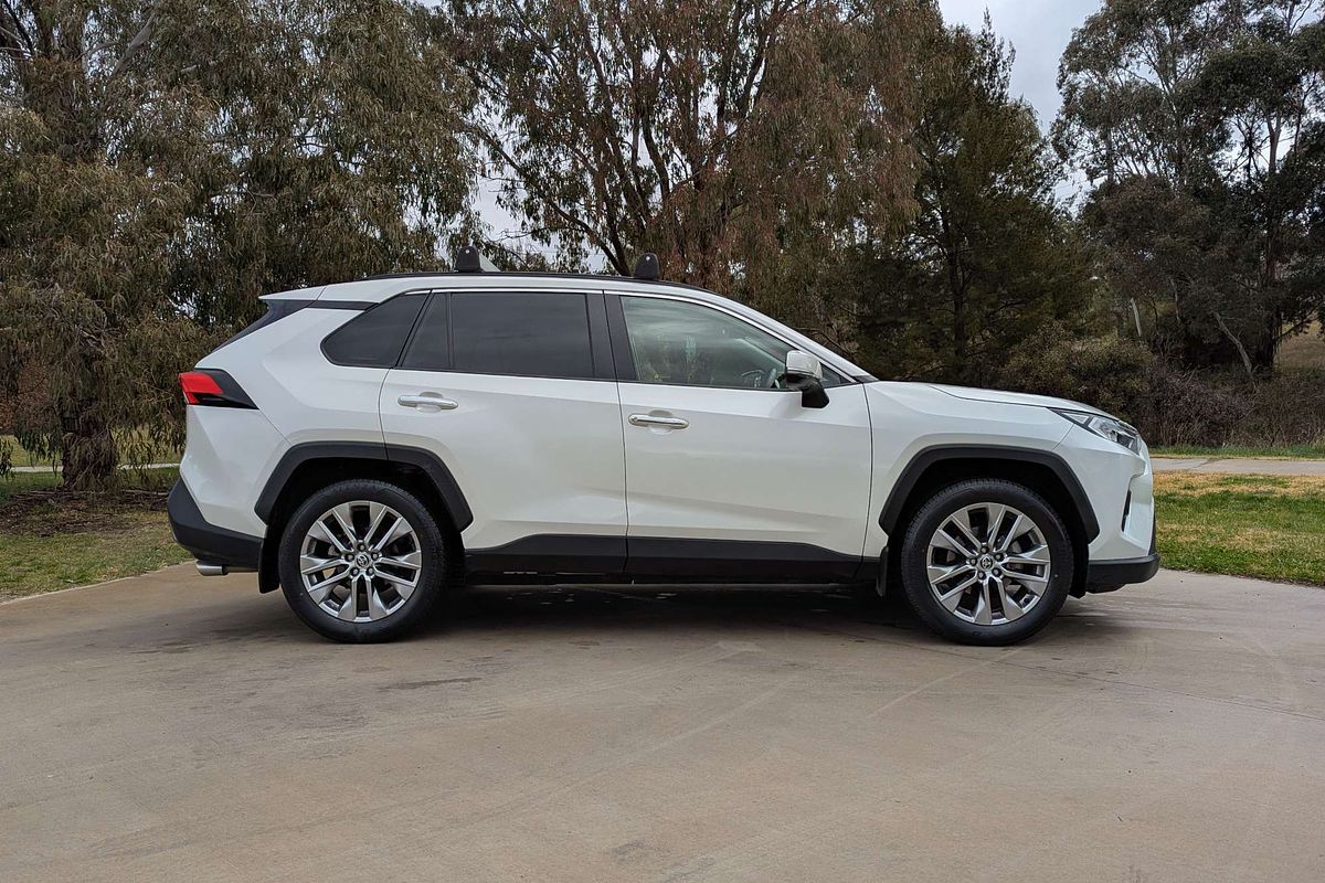 2022 Toyota RAV4 Cruiser MXAA52R