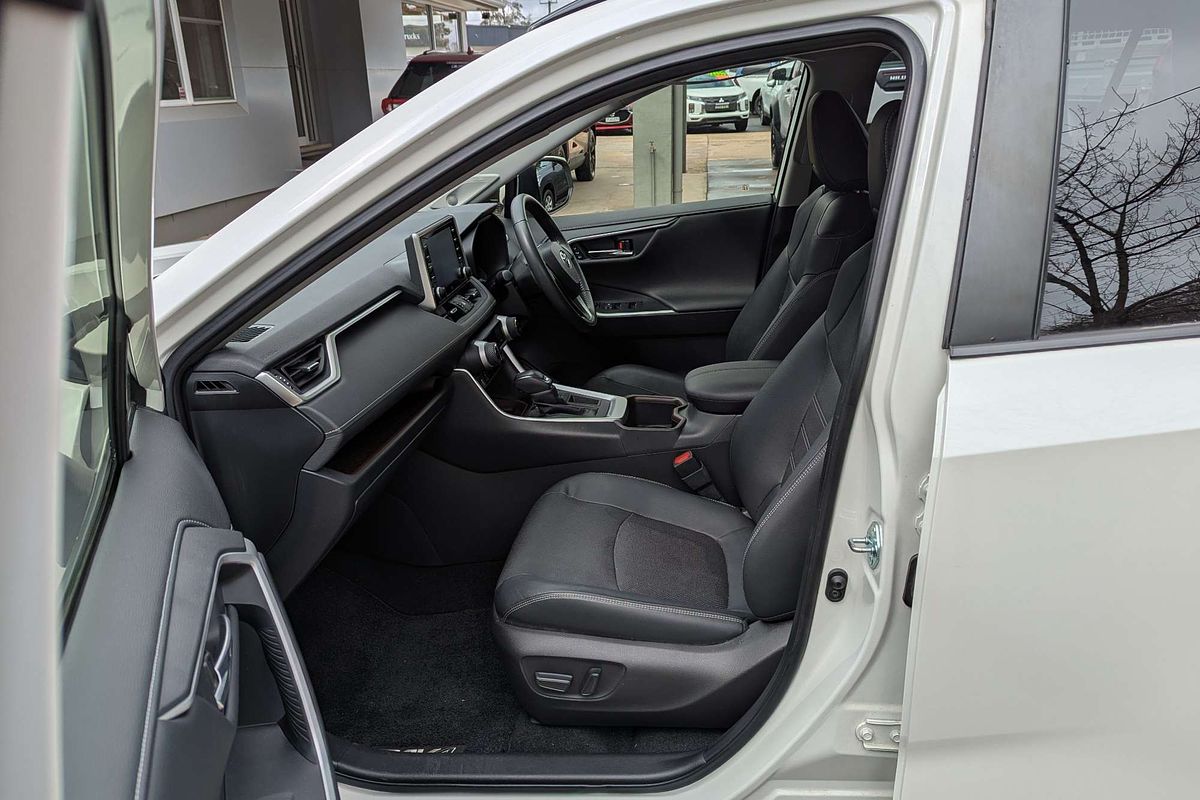 2022 Toyota RAV4 Cruiser MXAA52R