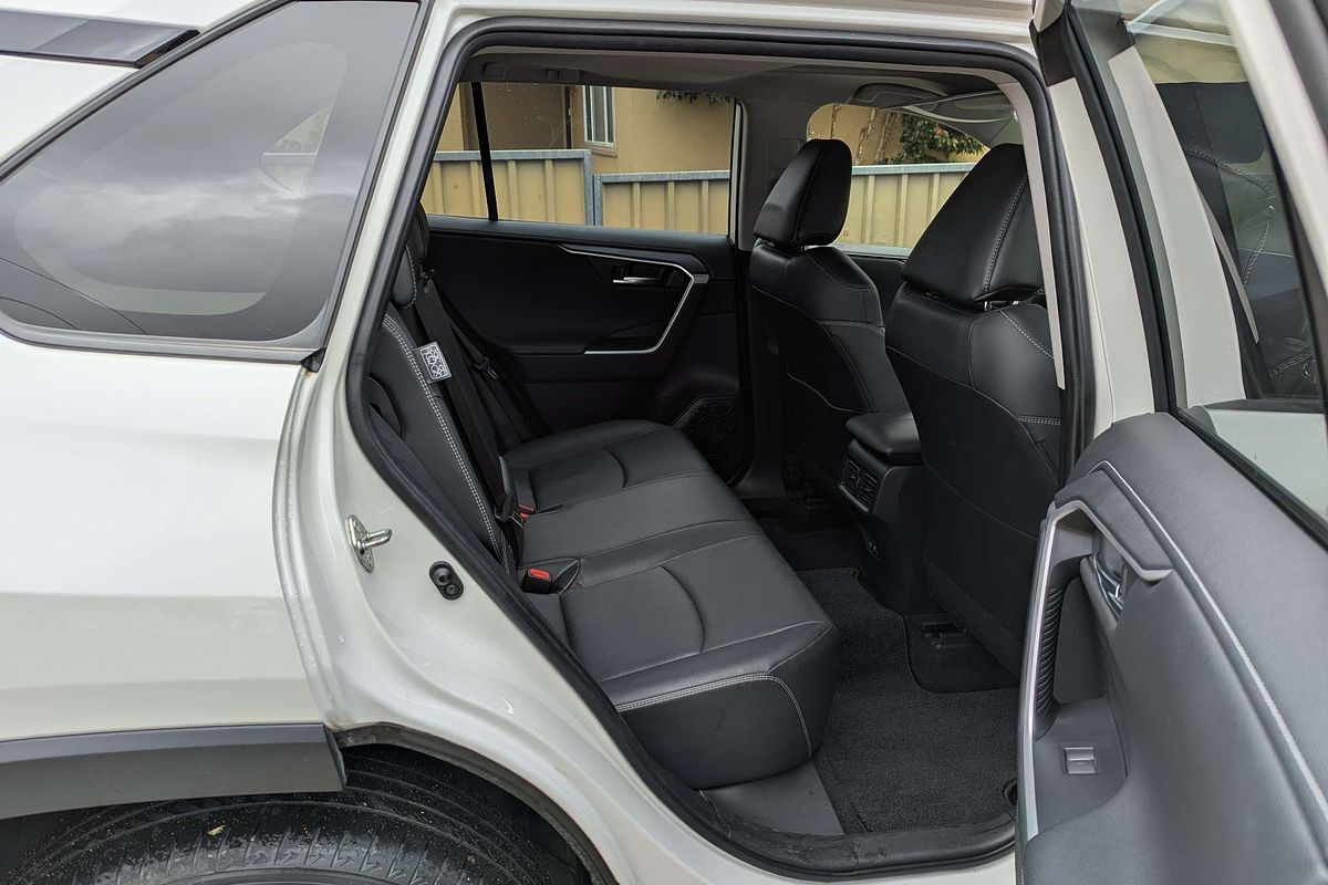 2022 Toyota RAV4 Cruiser MXAA52R