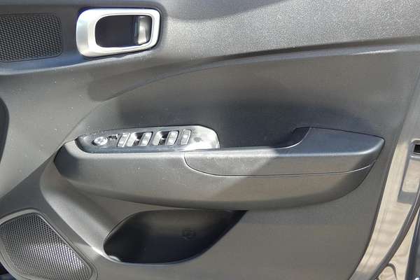 2023 Hyundai Venue QX.V5